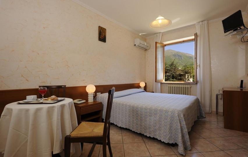 Hotel Europa Norcia Room photo
